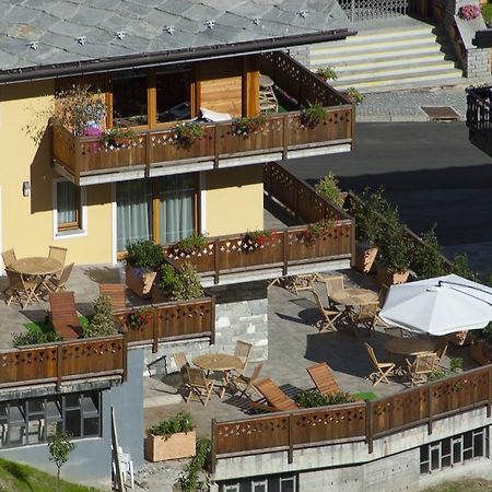 Miramonti Hotell Valtournenche Eksteriør bilde